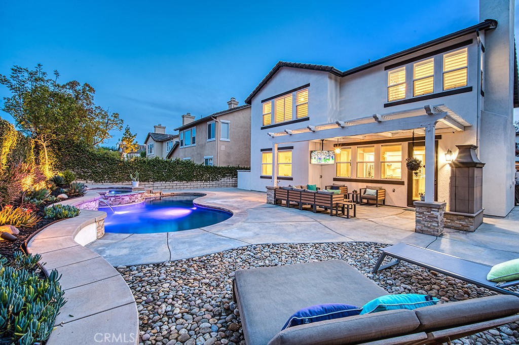 Courante (COUR) - Residential