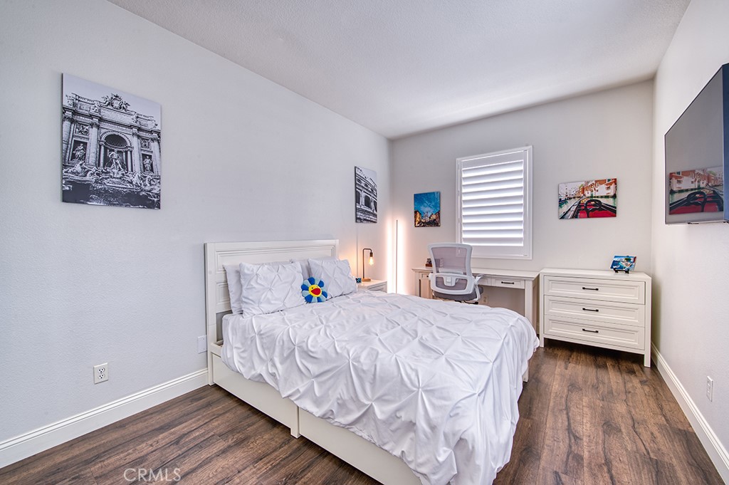 Courante (COUR) - Residential