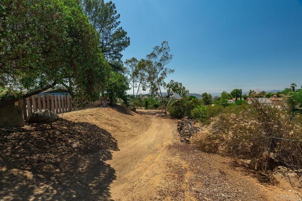 688 Starbright Ln