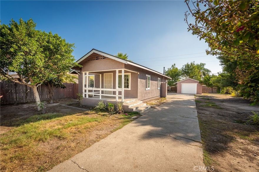 Incredible opportunity to own a move-in ready 3 bedroom, 1-bathroom single-family home on spacious lot. This home has an open space floor plan, with a lovely living room, a well-sized kitchen with a dining area, new flooring, interior, exterior paint, cabinets, counter tops, fully remodeled bathroom and a roof just a few months old. The detached garage has a new roof and garage door. Come tour this home today and end your search for your home today.