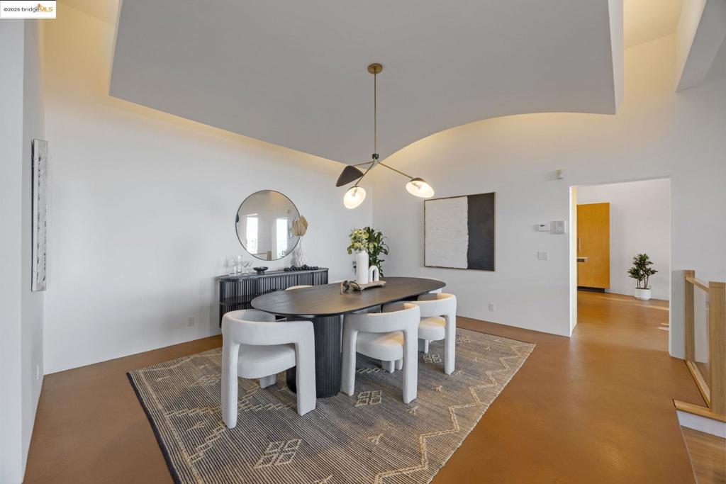 MONTCLAIR - Residential