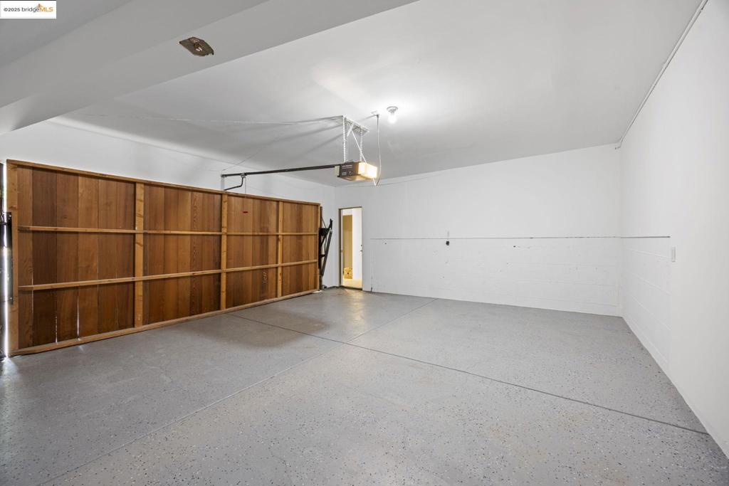 MONTCLAIR - Residential