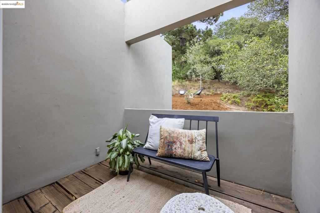MONTCLAIR - Residential