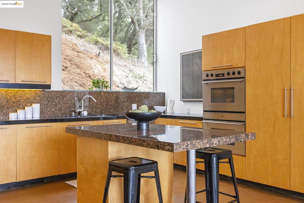 MONTCLAIR - Residential