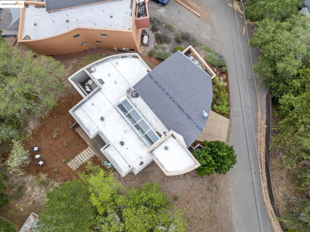 MONTCLAIR - Residential