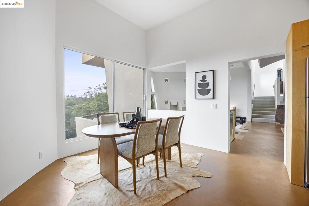 MONTCLAIR - Residential