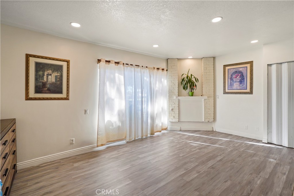 21219 Roscoe