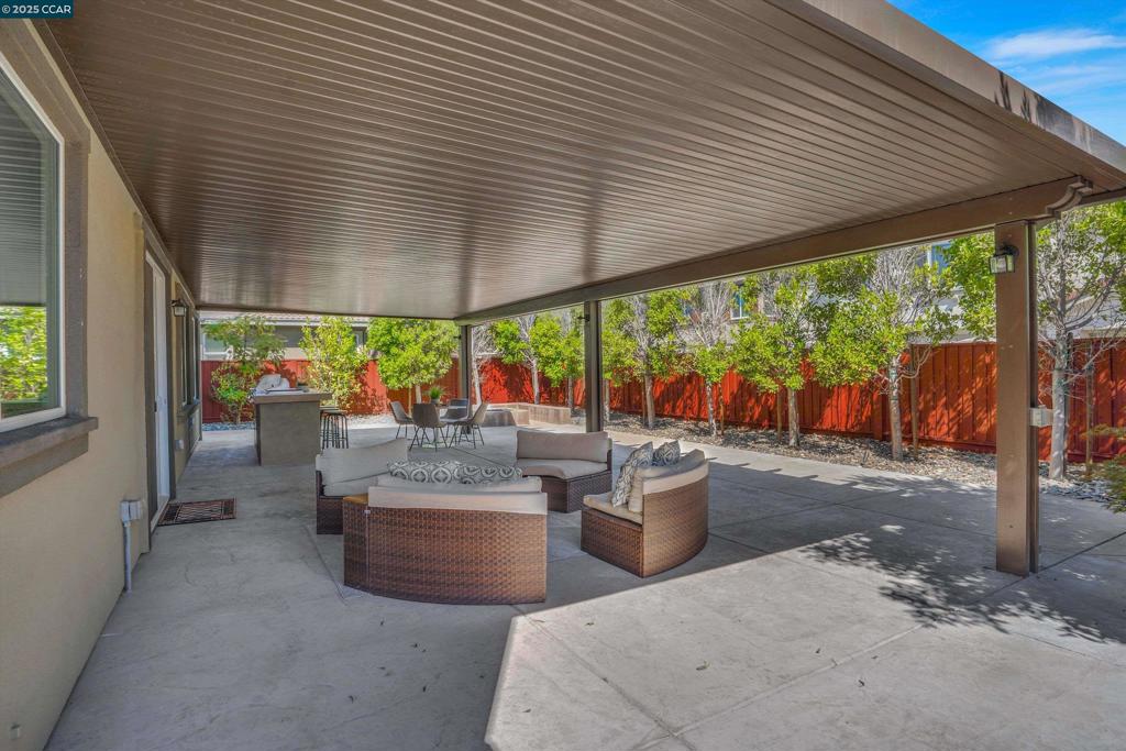 OAKLEY - Residential