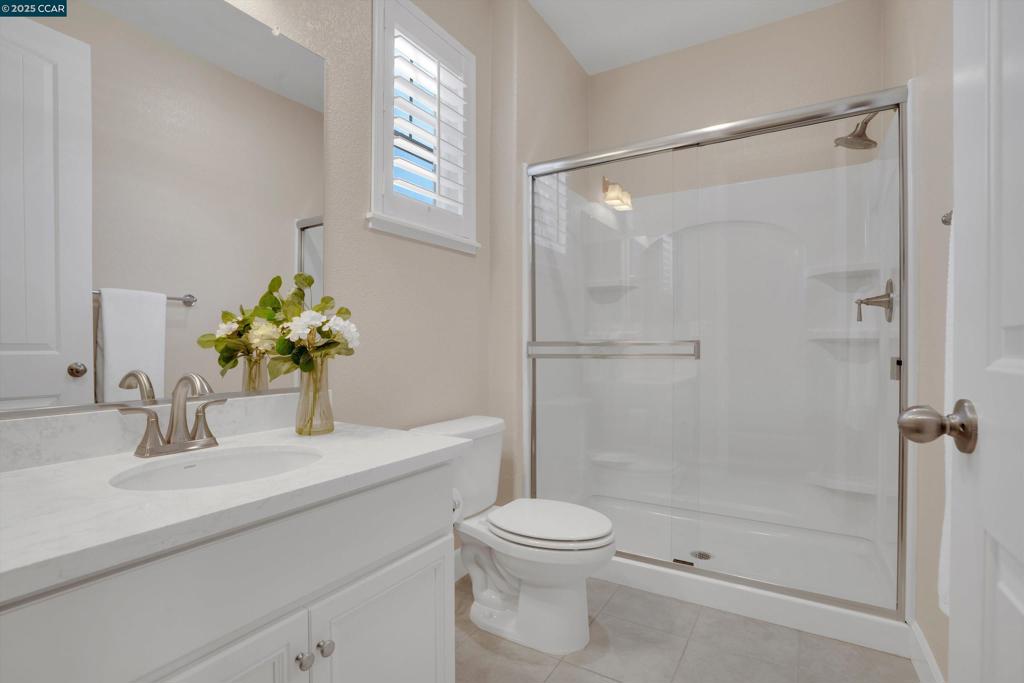 OAKLEY - Residential