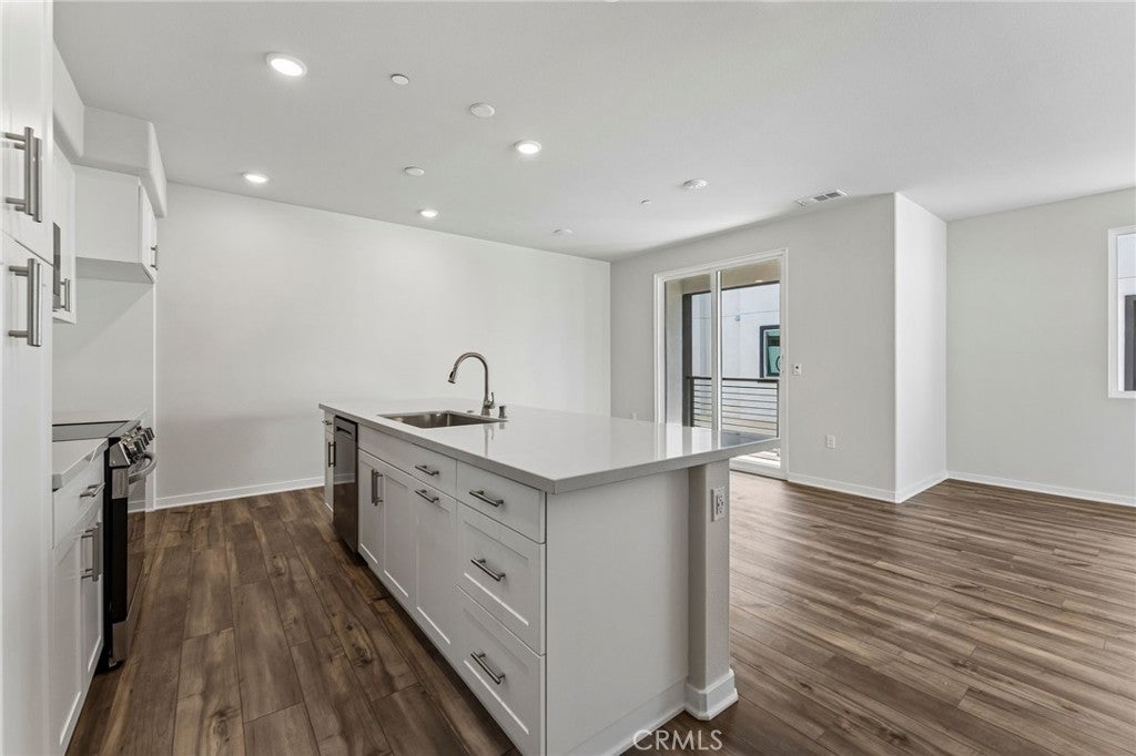 9548 Hannah Way
