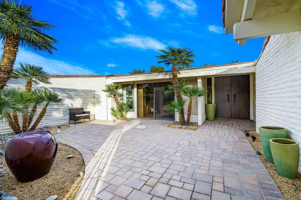 Photo of 44980 St Helena Court, Indian Wells, CA 92210 (MLS # 219137235DA)