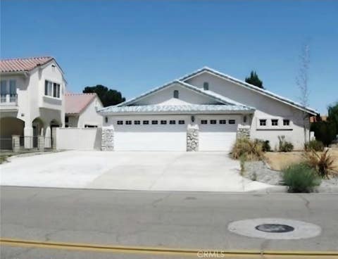 Photo of 17980 Mariner DR, Victorville, CA 92395 (MLS # TR26173841)