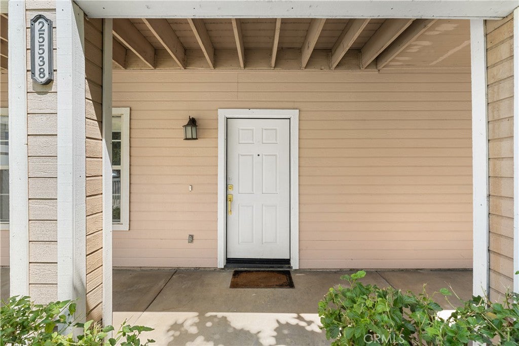25538 Portola