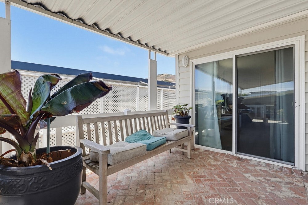 2275 W 25th 197