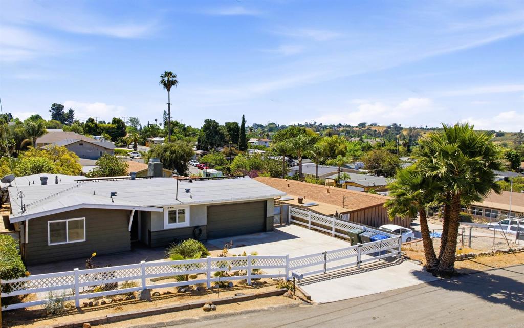 421 Hillcrest Lane