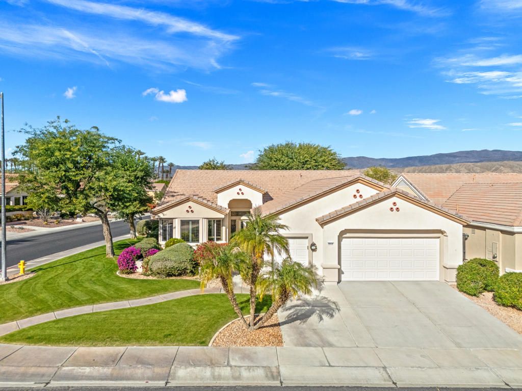 Photo of 78458 Sunrise Canyon Avenue, Palm Desert, CA 92211 (MLS # 219141535DA)