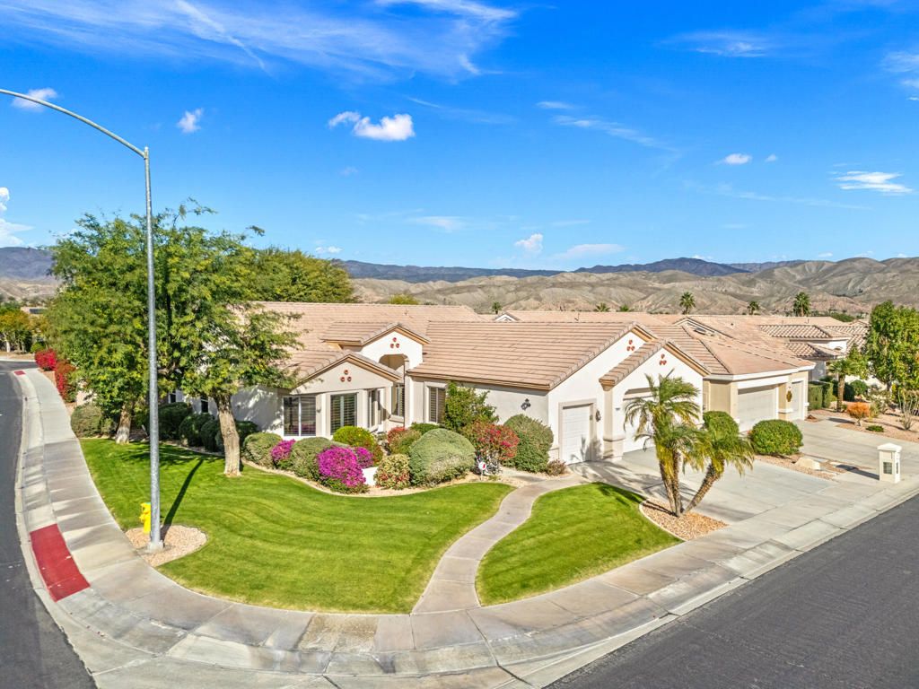 Photo of 78458 Sunrise Canyon Avenue, Palm Desert, CA 92211 (MLS # 219141535DA)