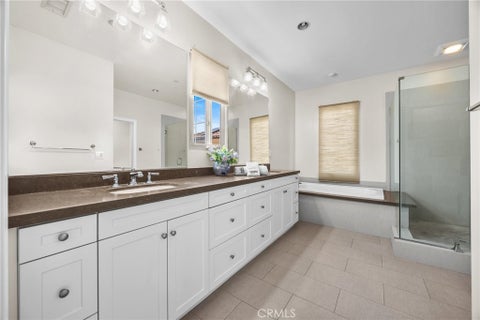Tiny photo for 61 Bloomington, Irvine, CA 92620 (MLS # OC26158711)