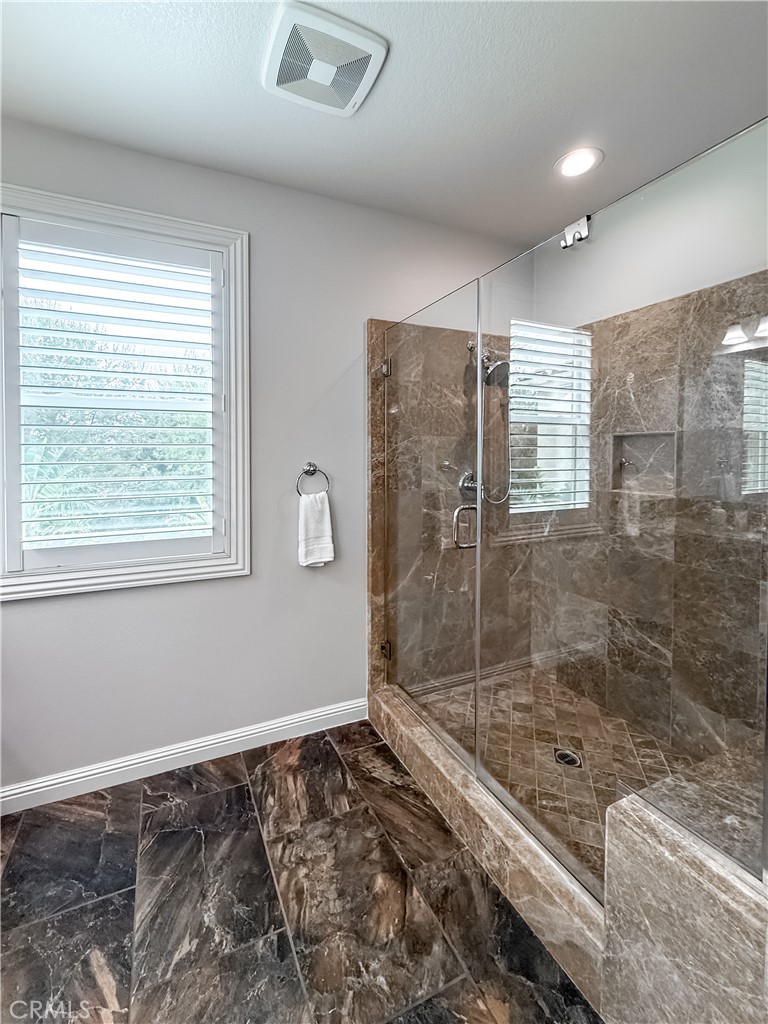 HIGHLANDS (BKHGL) - Residential Lease