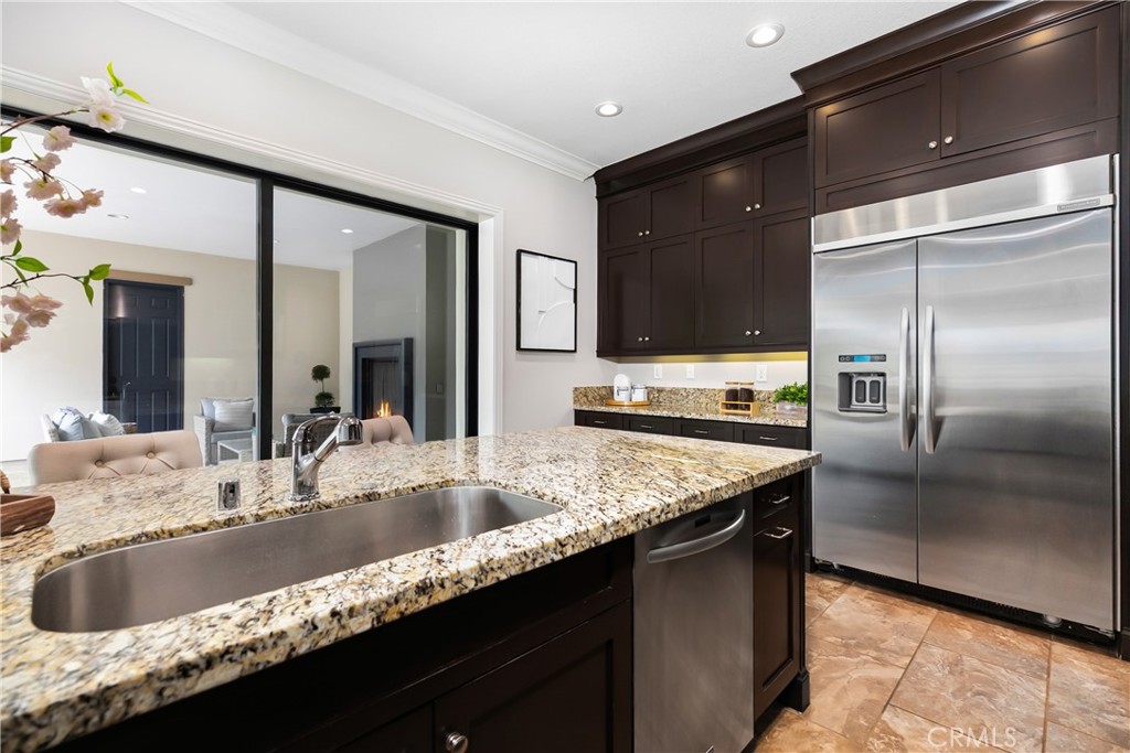 HIGHLANDS (BKHGL) - Residential Lease