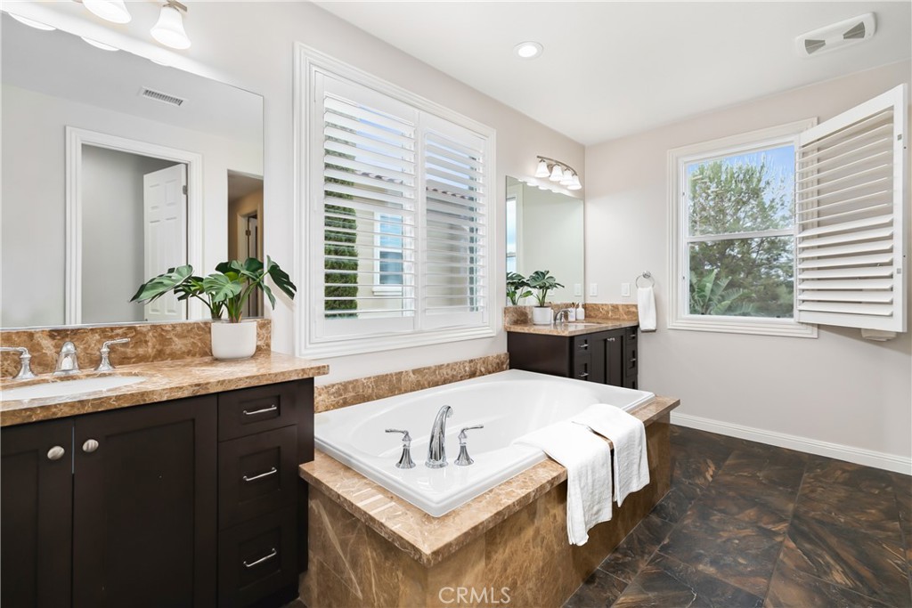 HIGHLANDS (BKHGL) - Residential Lease
