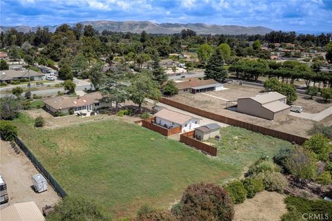 Tiny photo for 245 N Las Flores Dr, Nipomo, CA 93444 (MLS # PI26089825)