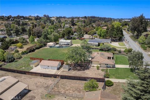 Tiny photo for 245 N Las Flores Dr, Nipomo, CA 93444 (MLS # PI26089825)