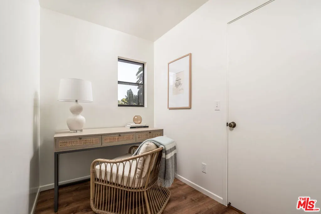 Santa Barbara, California 93109, United States, 3 Bedrooms Bedrooms, ,2 BathroomsBathrooms,Residential,Active,231436