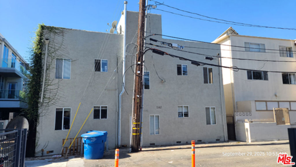 1147 6th Street