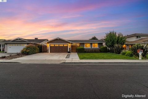 Photo of 469 Ontario Dr, Livermore, CA 94550 (MLS # 41127508)