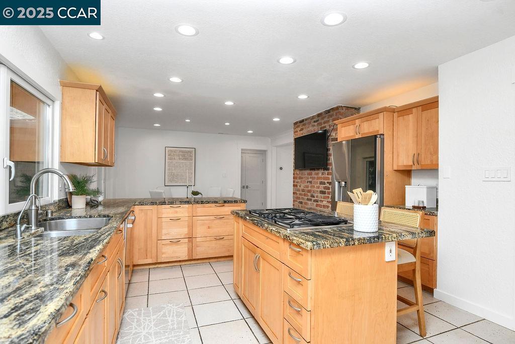 Not Listed - Residential
