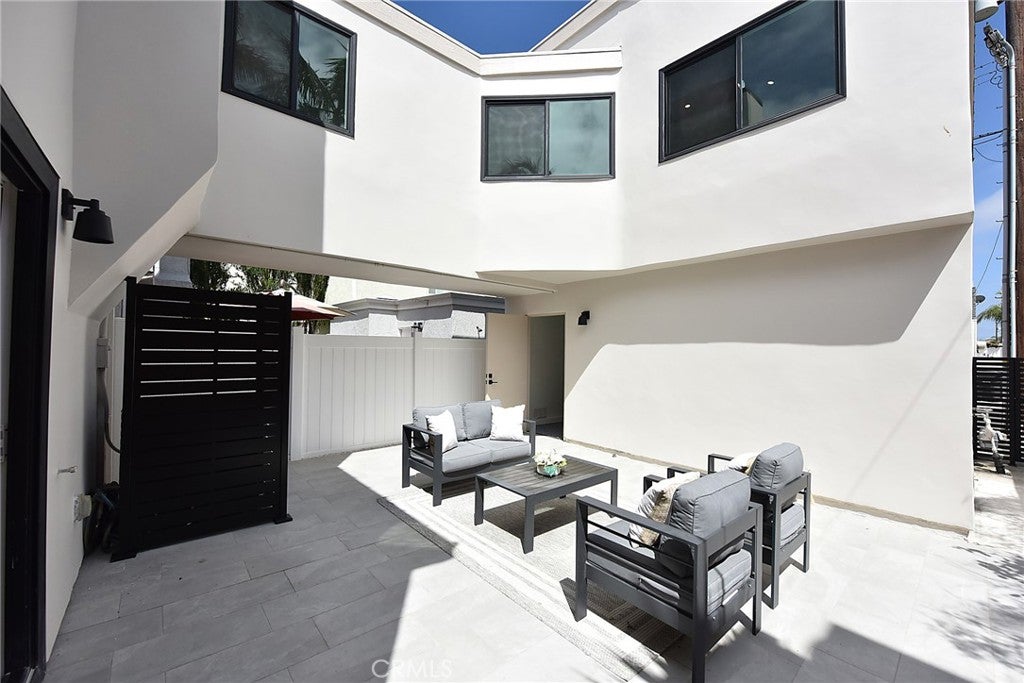 420 19th, Huntington Beach CA 92648 - Photo 22