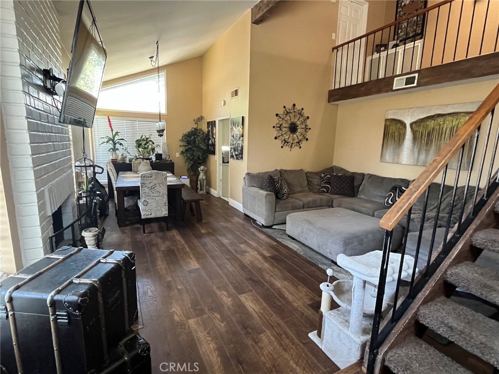 1327 Zeus, West Covina CA 91790