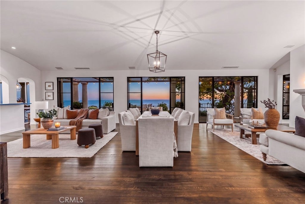 425 Panorama Drive