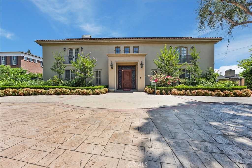 Properties 2 2280 S Oak Knoll Avenue