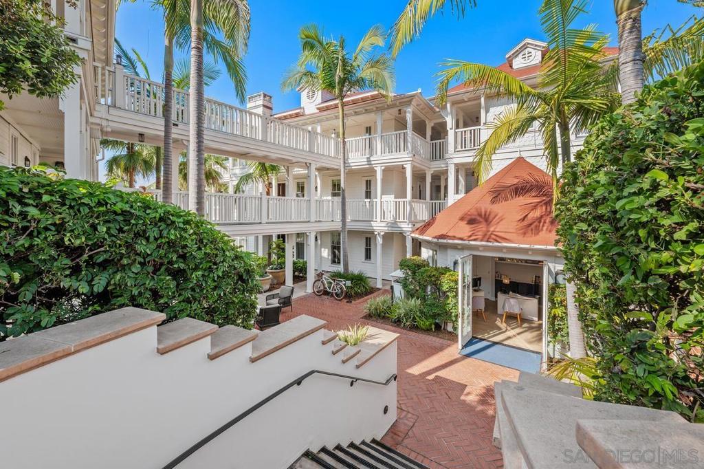 1500 Orange Avenue Villa 28