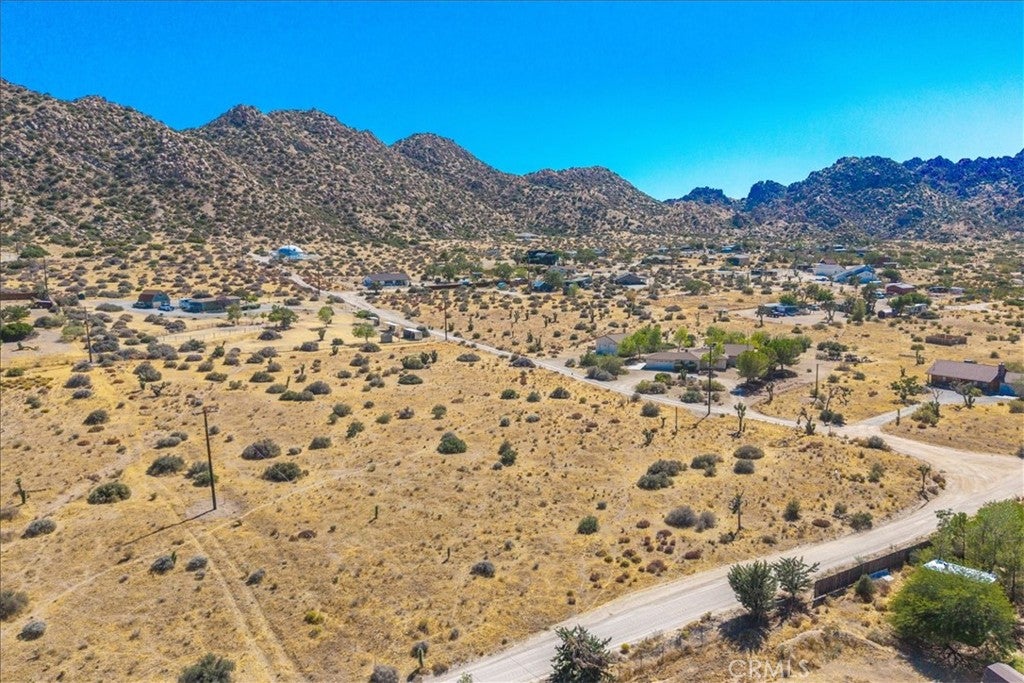 53175 Annie Oakley Road