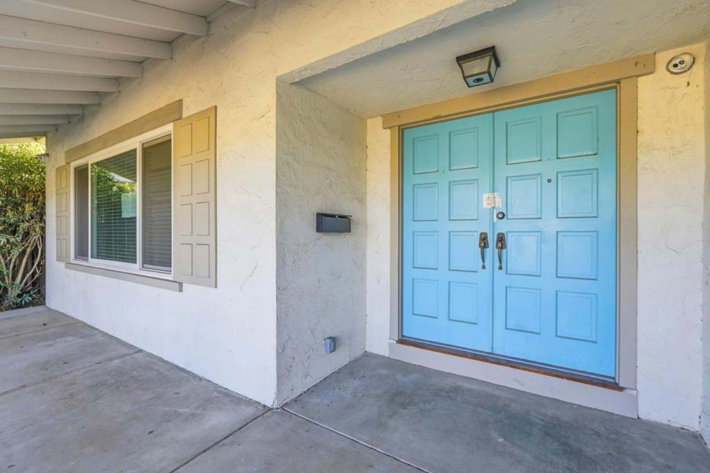 5967 Colorview Court