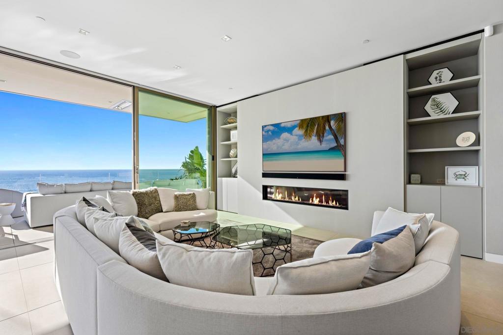 La Jolla - Residential Lease