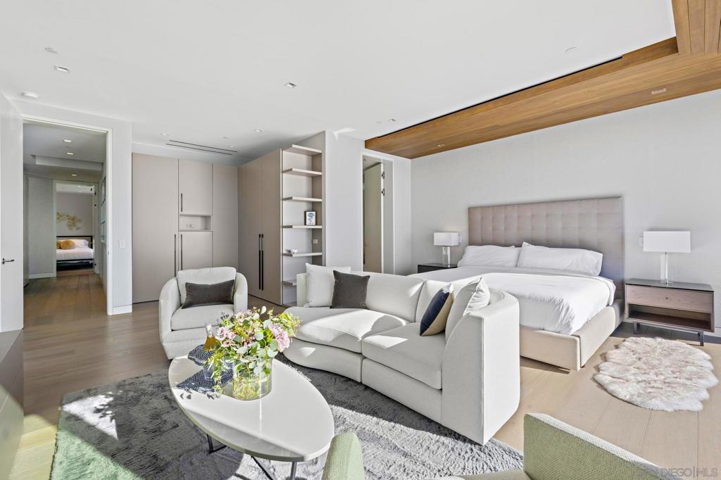 La Jolla - Residential Lease