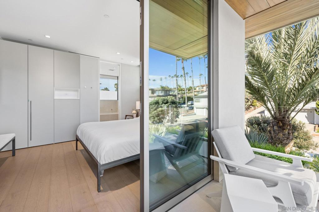 La Jolla - Residential Lease