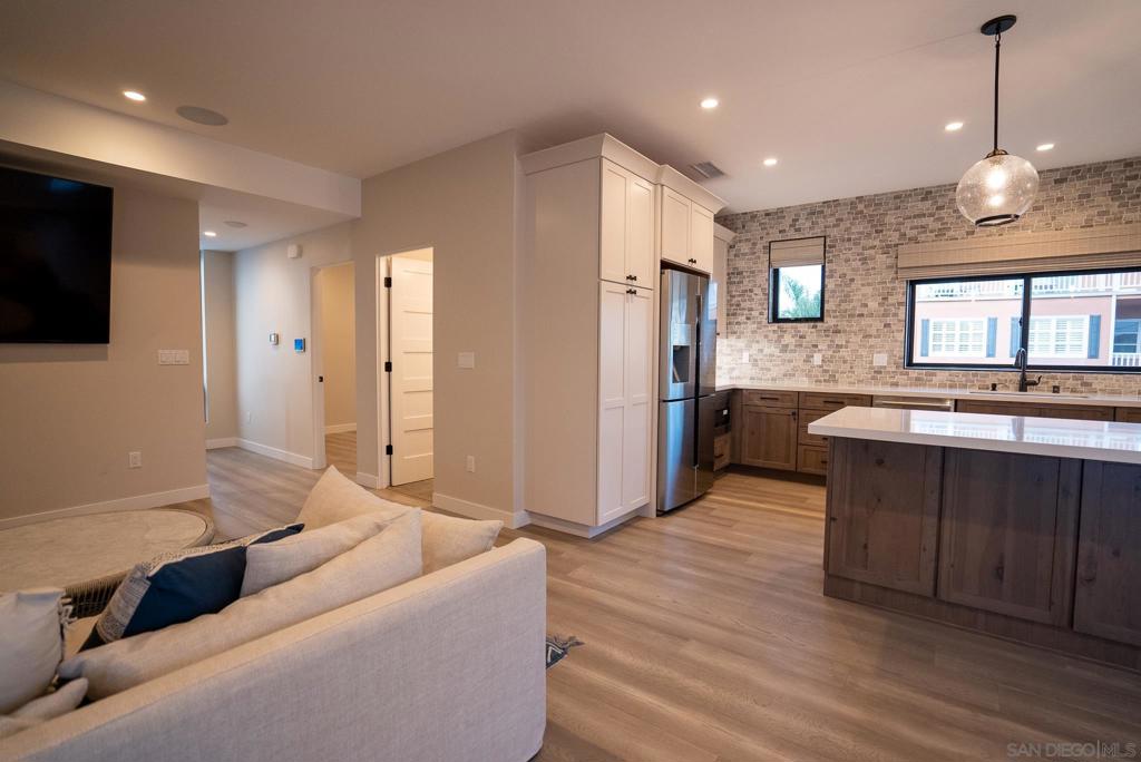 Pacific Beach - Residential