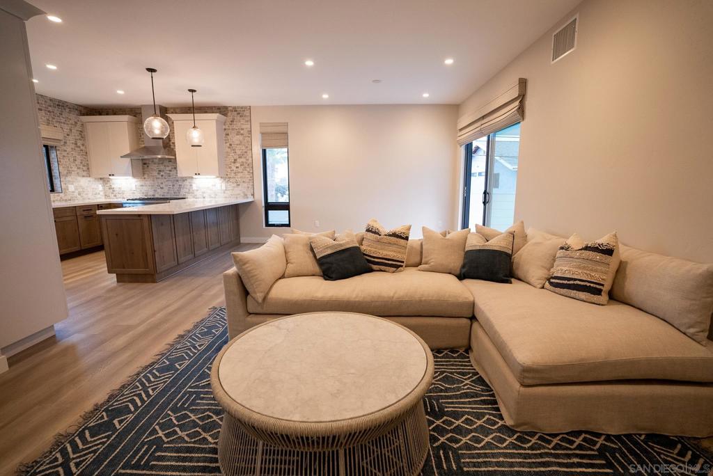 Pacific Beach - Residential