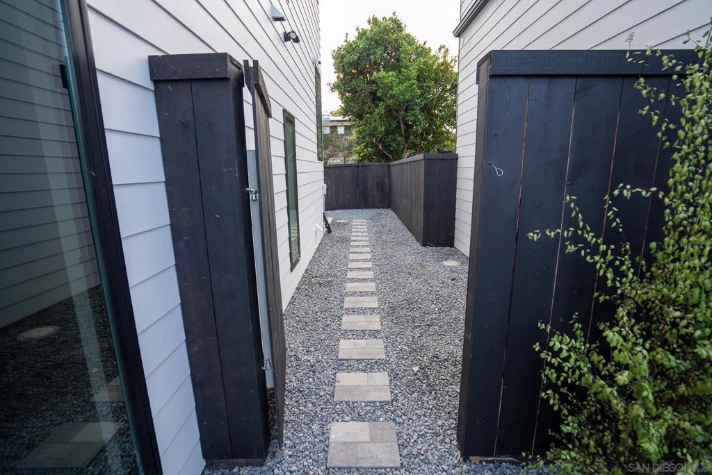 Pacific Beach - Residential