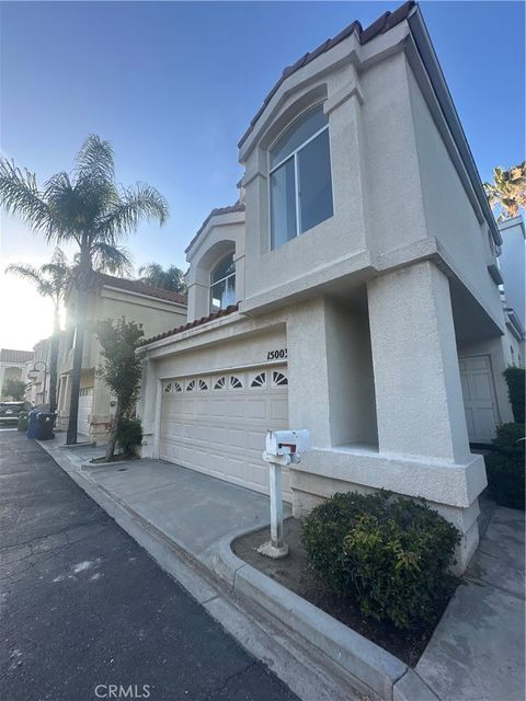 Photo of 15003 Alda Pl, North Hills, CA 91343 (MLS # CV26087172)