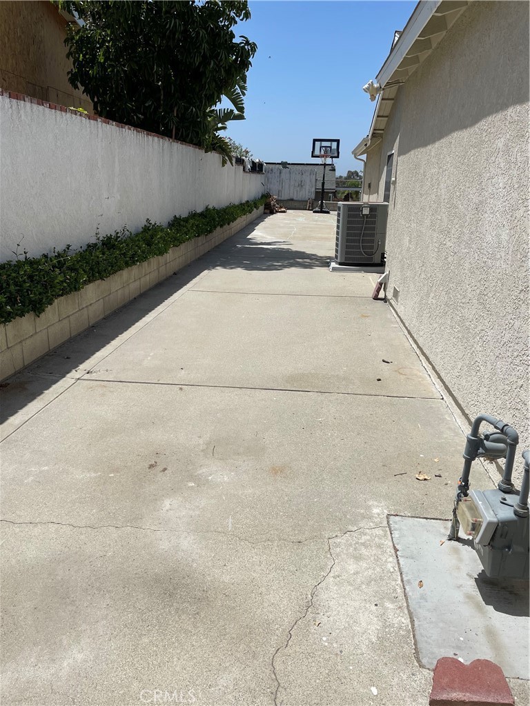 Yorba Linda Homes (YRLH) - Residential Lease