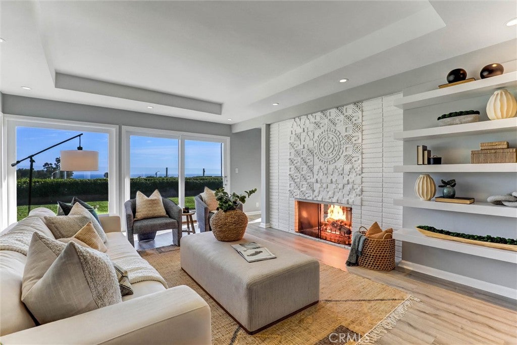 4709 Cortland