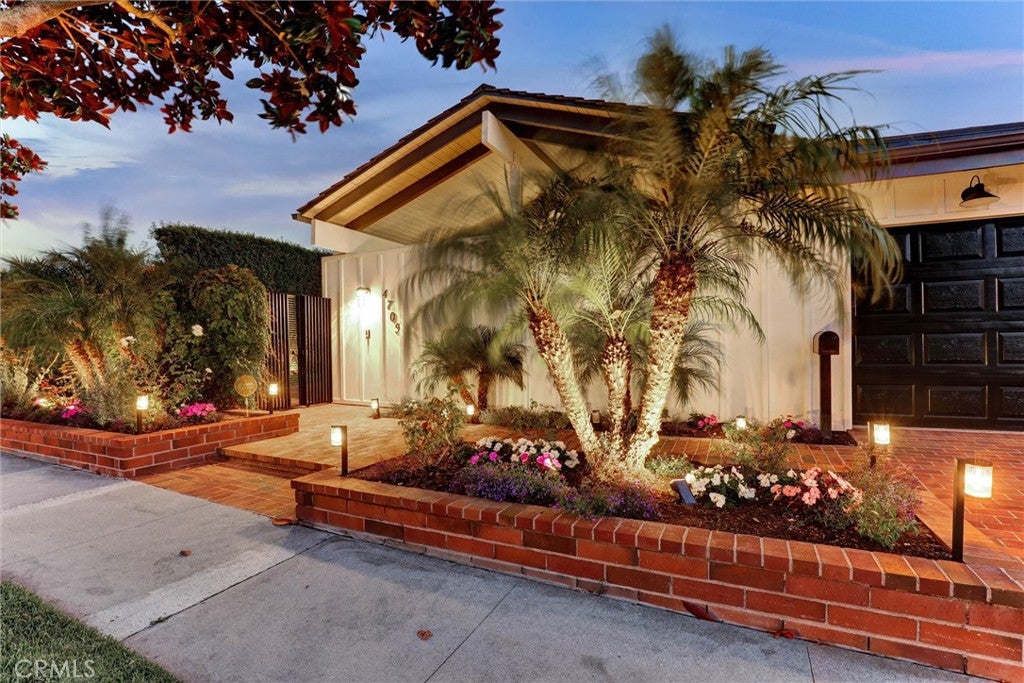 4709 Cortland, Corona Del Mar CA 92625 - Photo 29