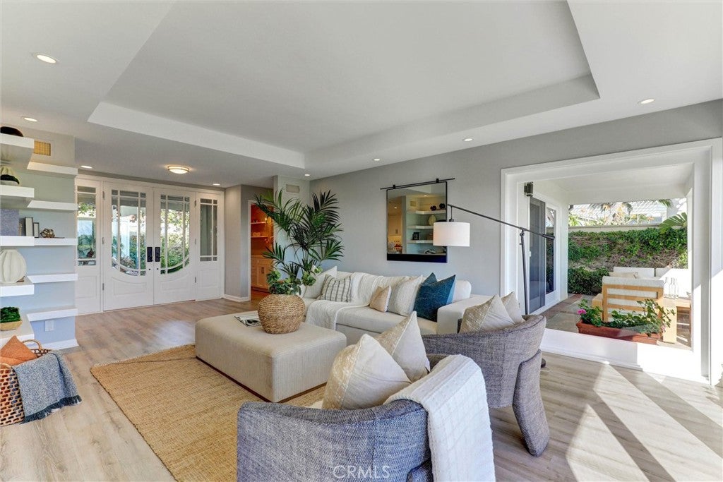 4709 Cortland