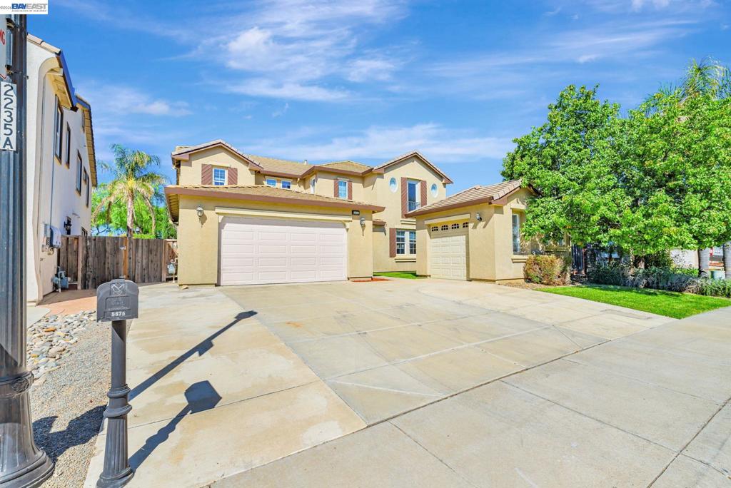 5675 5675 Arcadia Cir